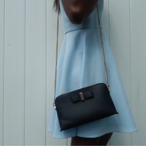 Boutique Black Crossbody Bag 
Perfect to Pair With Any Outfit!